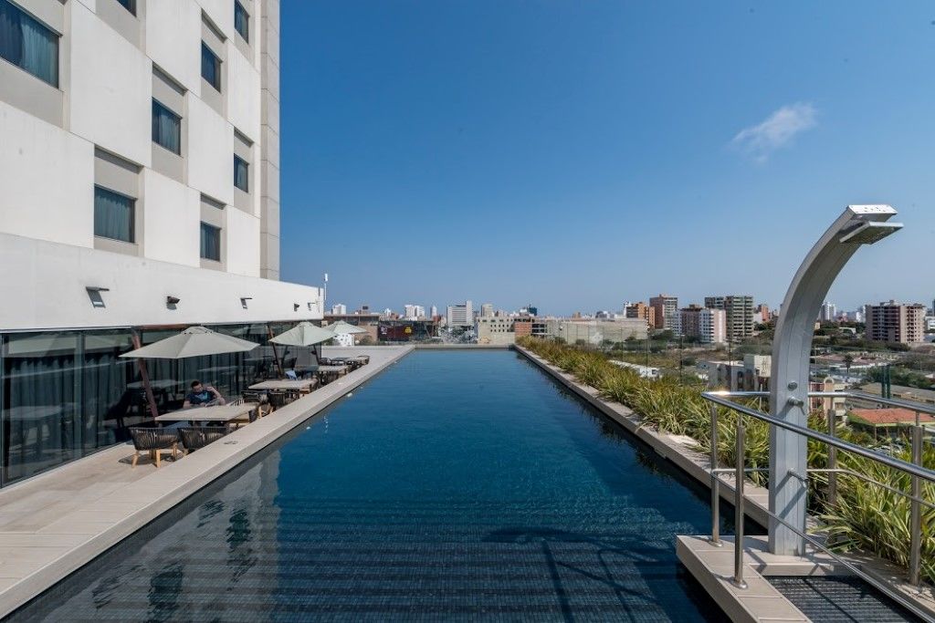 Movich Buro 51 Hotel Barranquilla  Exterior foto The rooftop pool